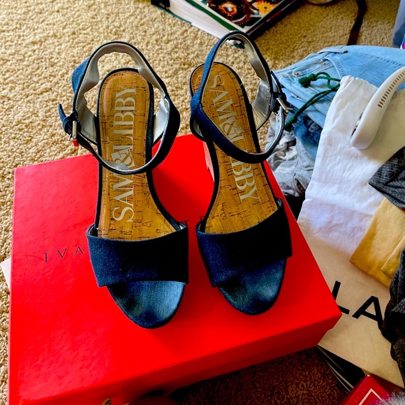 Sam and Libby - Picture 1 of 4